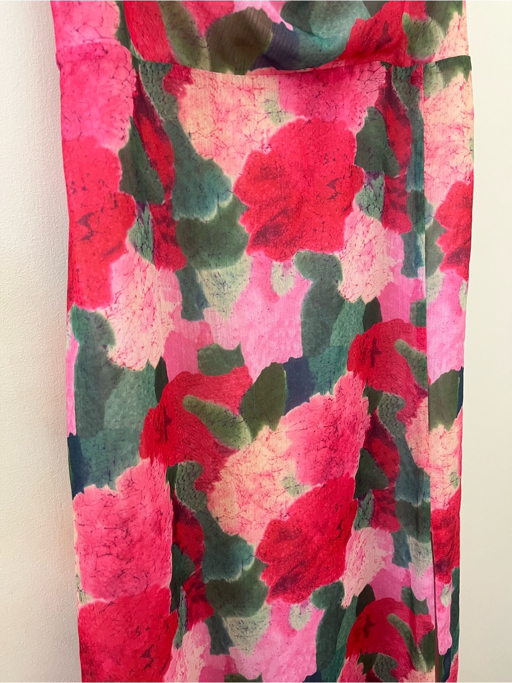Louna floral cowl neck dress - Picture 13 of 16